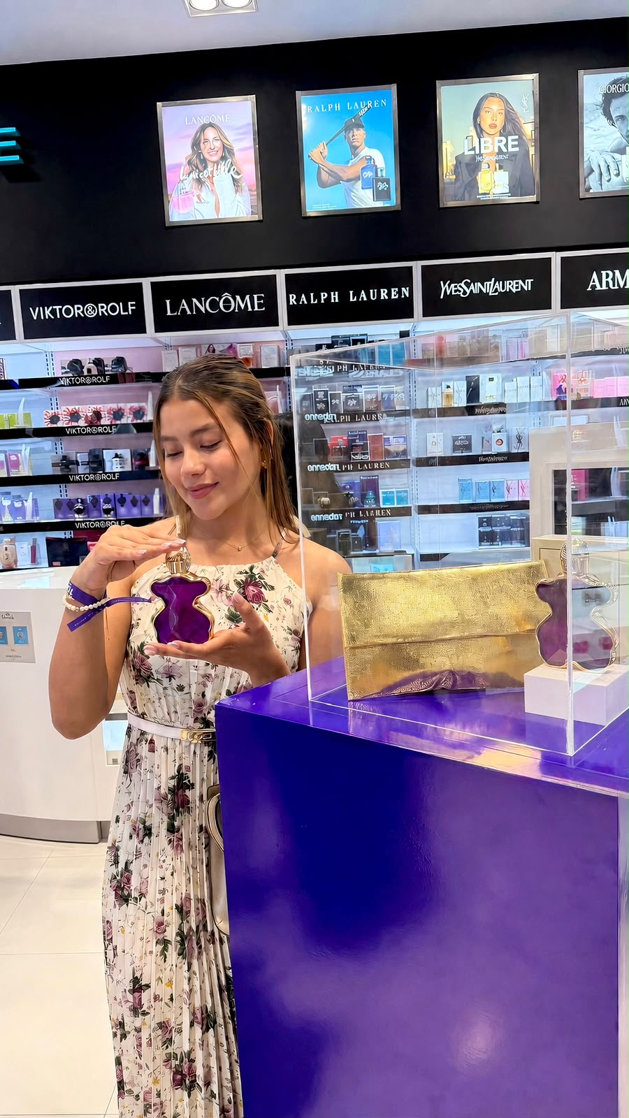 Odalys en el lanzamiento de LoveMe The Amethyst Elixir